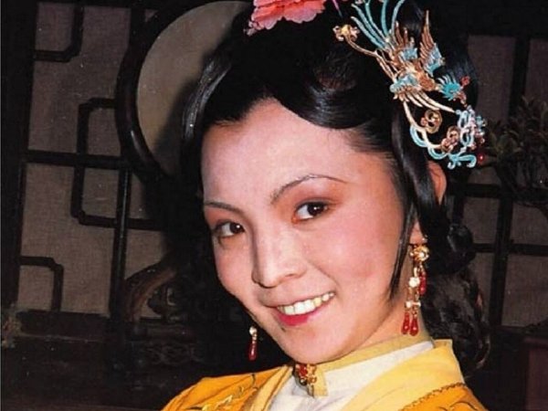 神牛资讯 薛姨妈为什么没有为薛蟠求娶迎春，使双方都避免悲剧？